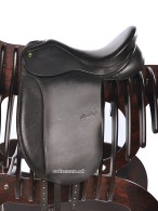 Sale 30: Ainsley Dressage Saddle Vanguard